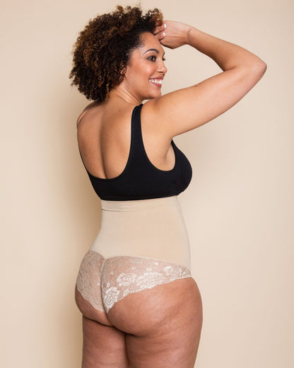 Culotte gainante en dentelle - Rosalia